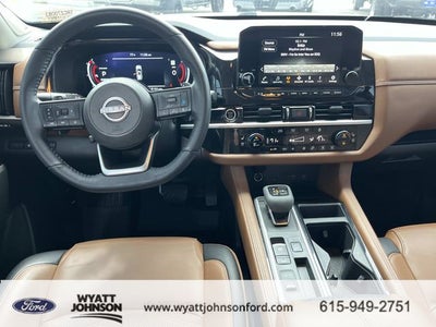 2024 Nissan Pathfinder Platinum