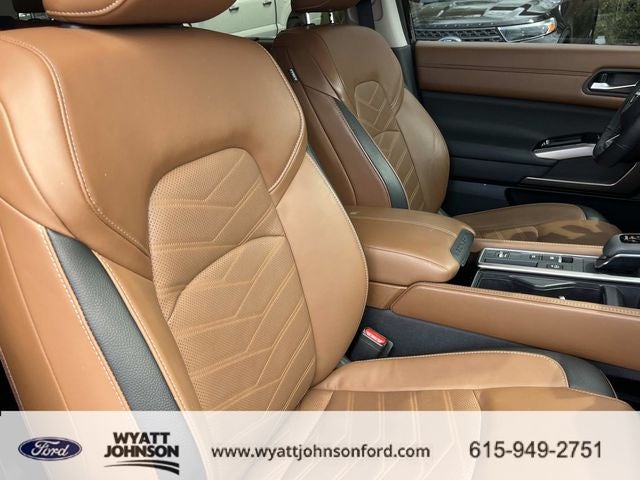 2024 Nissan Pathfinder Platinum