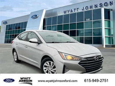 2019 Hyundai Elantra SE