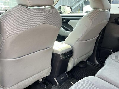 2023 Toyota Highlander Hybrid LE