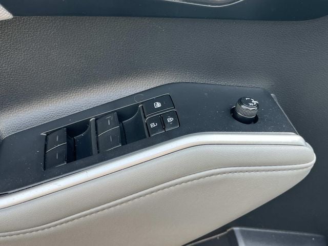 2023 Toyota Highlander Hybrid LE