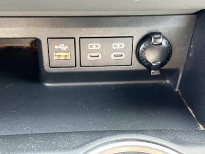 2023 Toyota Highlander Hybrid LE