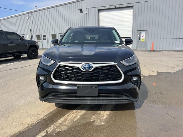 2023 Toyota Highlander Hybrid LE