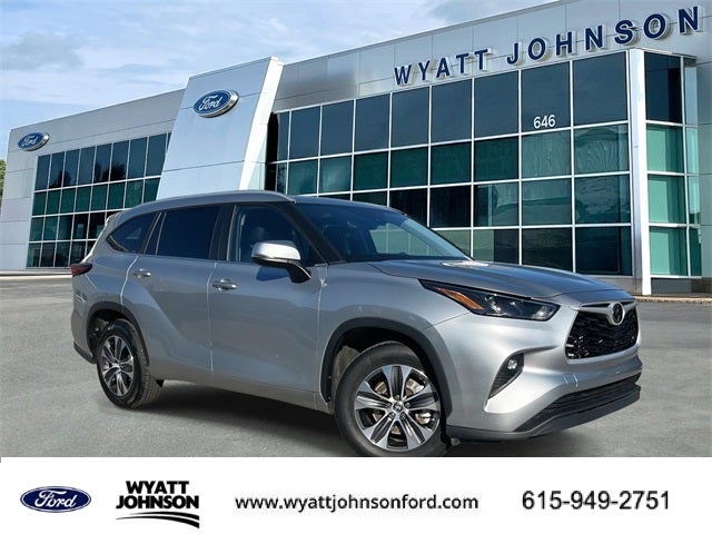 2024 Toyota Highlander LE