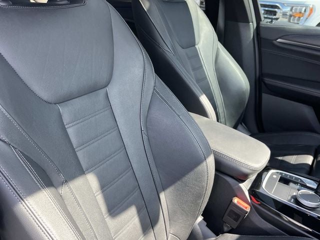 2022 BMW X3 M40i