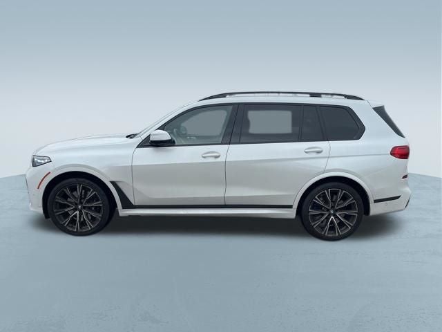 2021 BMW X7 M50i
