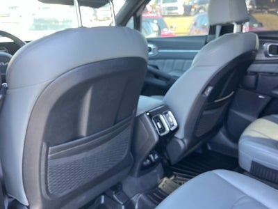2024 Kia Sorento X-Line SX Prestige