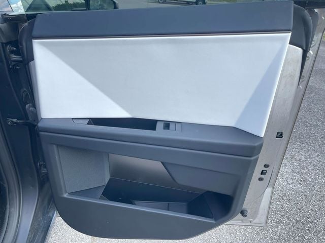 2024 Tesla Cybertruck Base