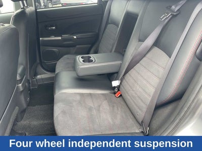 2024 Mitsubishi Outlander Sport Base