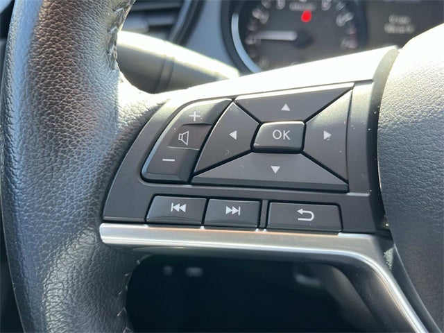 2022 Nissan Rogue Sport SV