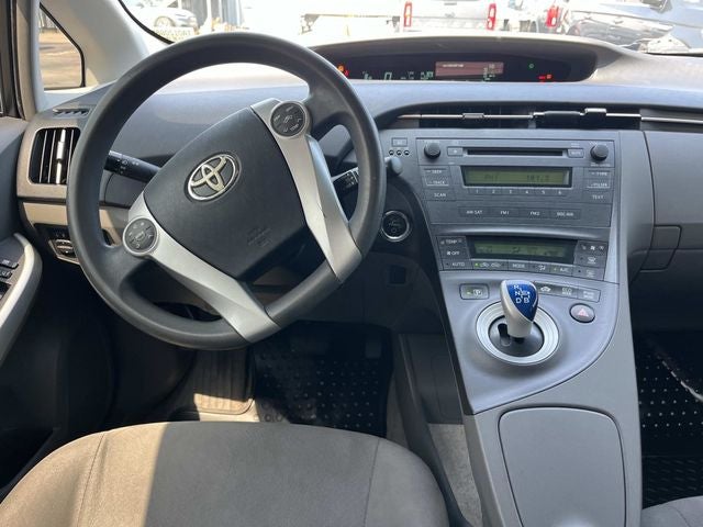 2010 Toyota Prius II