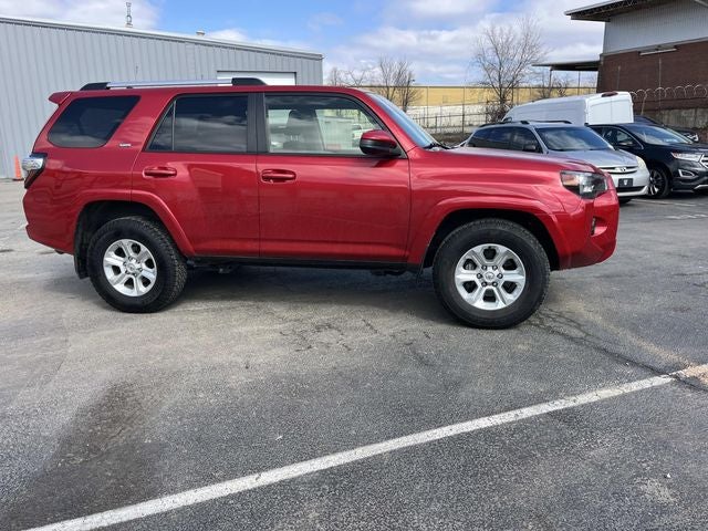 2024 Toyota 4Runner SR5