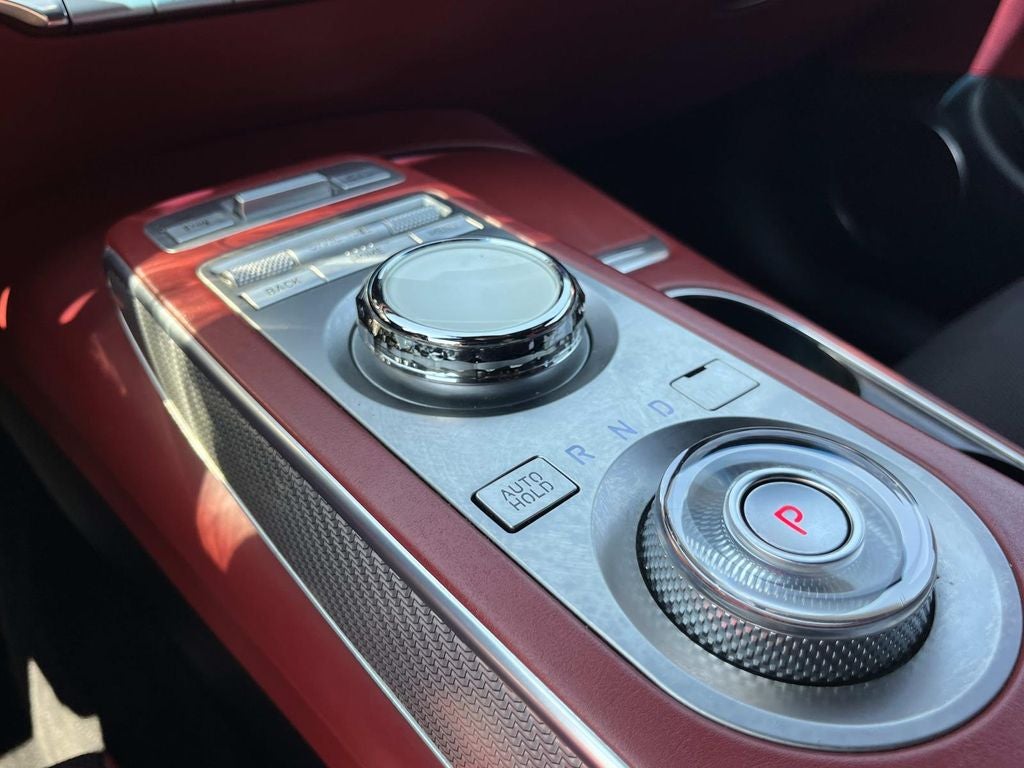 2023 Genesis GV70 2.5T