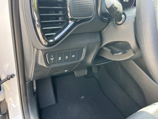 2025 Kia Soul S