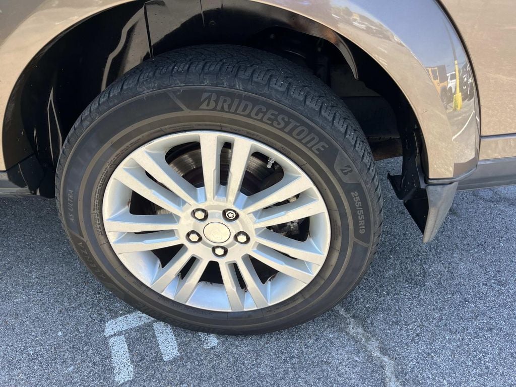 2014 Land Rover LR4 Base