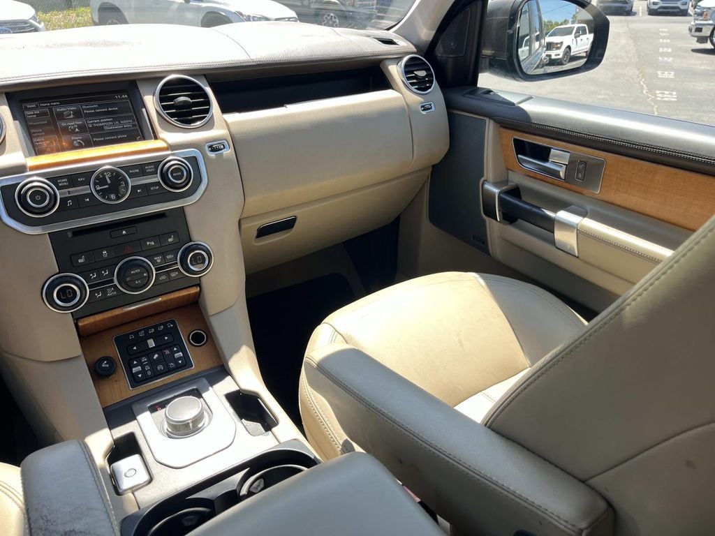 2014 Land Rover LR4 Base