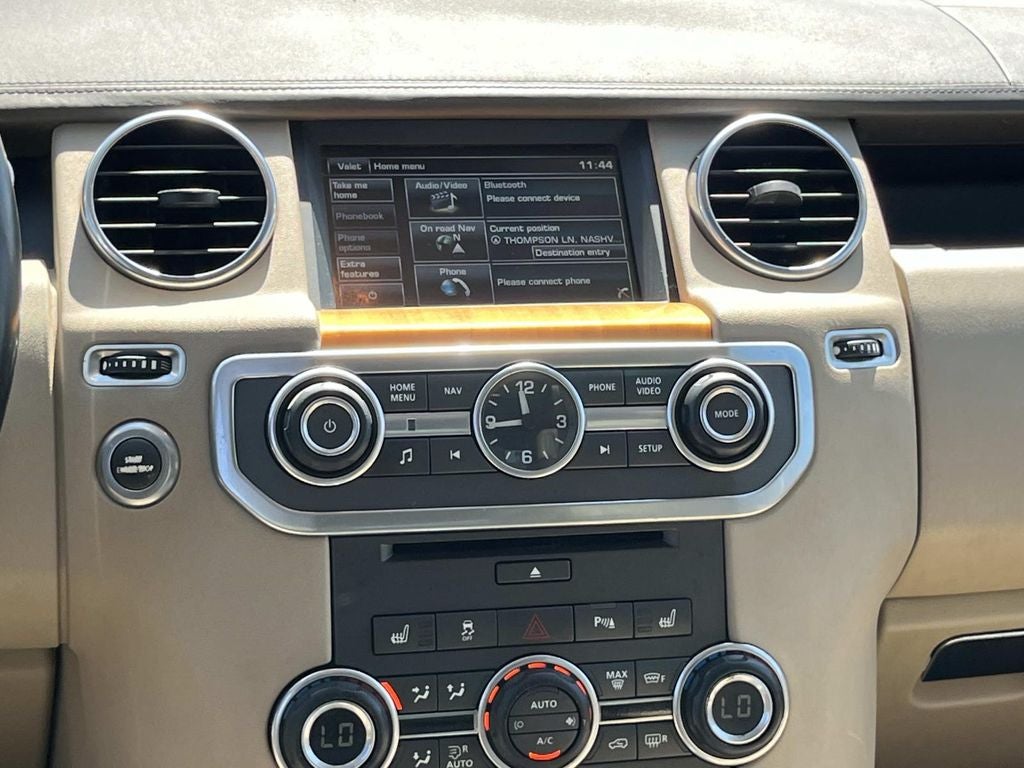 2014 Land Rover LR4 Base