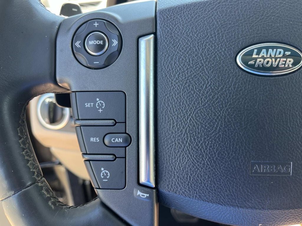 2014 Land Rover LR4 Base