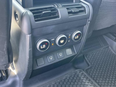 2025 Land Rover Defender 110 S