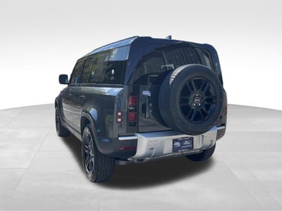 2025 Land Rover Defender 110 S