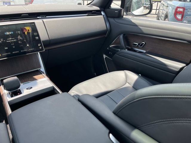 2024 Land Rover Range Rover SE