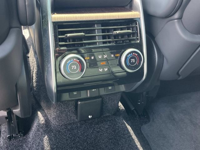 2024 Land Rover Range Rover SE