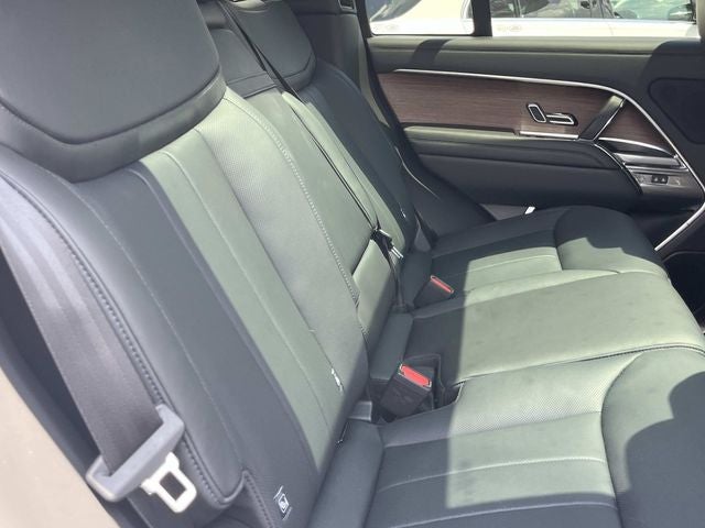 2024 Land Rover Range Rover SE