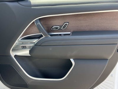 2024 Land Rover Range Rover SE