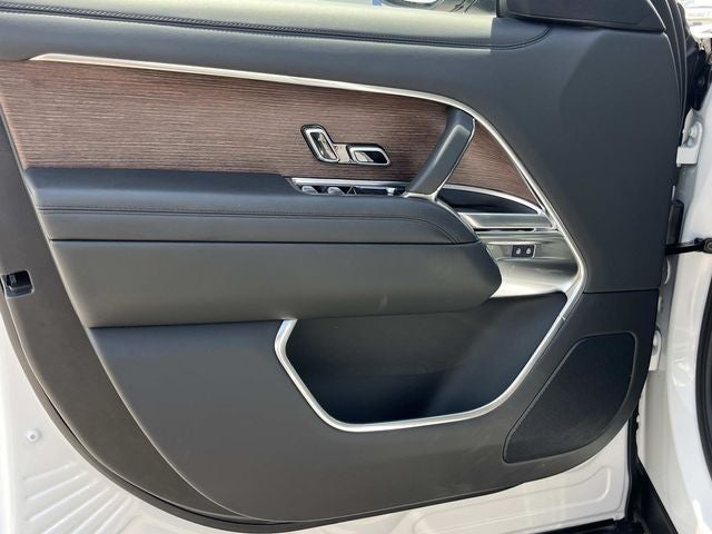 2024 Land Rover Range Rover SE