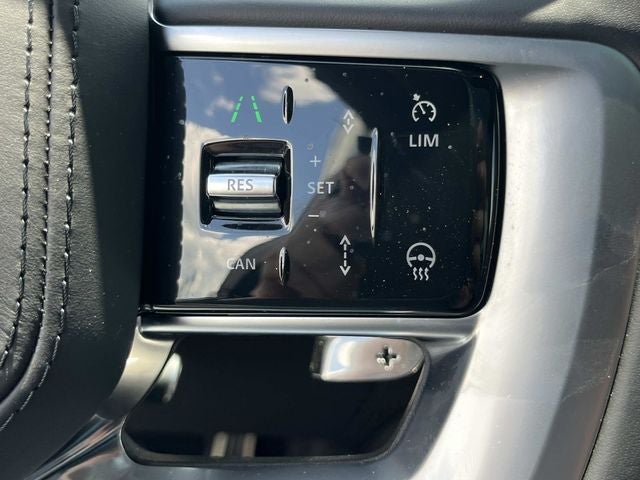 2024 Land Rover Range Rover SE