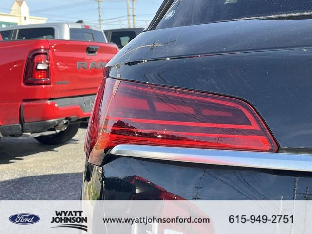 2023 Audi Q5 40 Premium quattro