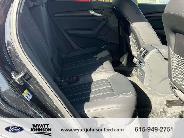 2023 Audi Q5 40 Premium quattro