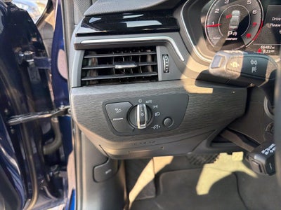 2024 Audi A4 45 S line Premium Plus quattro