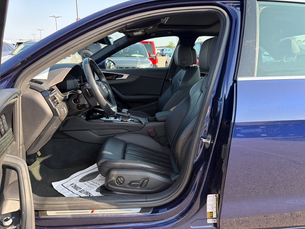 2024 Audi A4 45 S line Premium Plus quattro