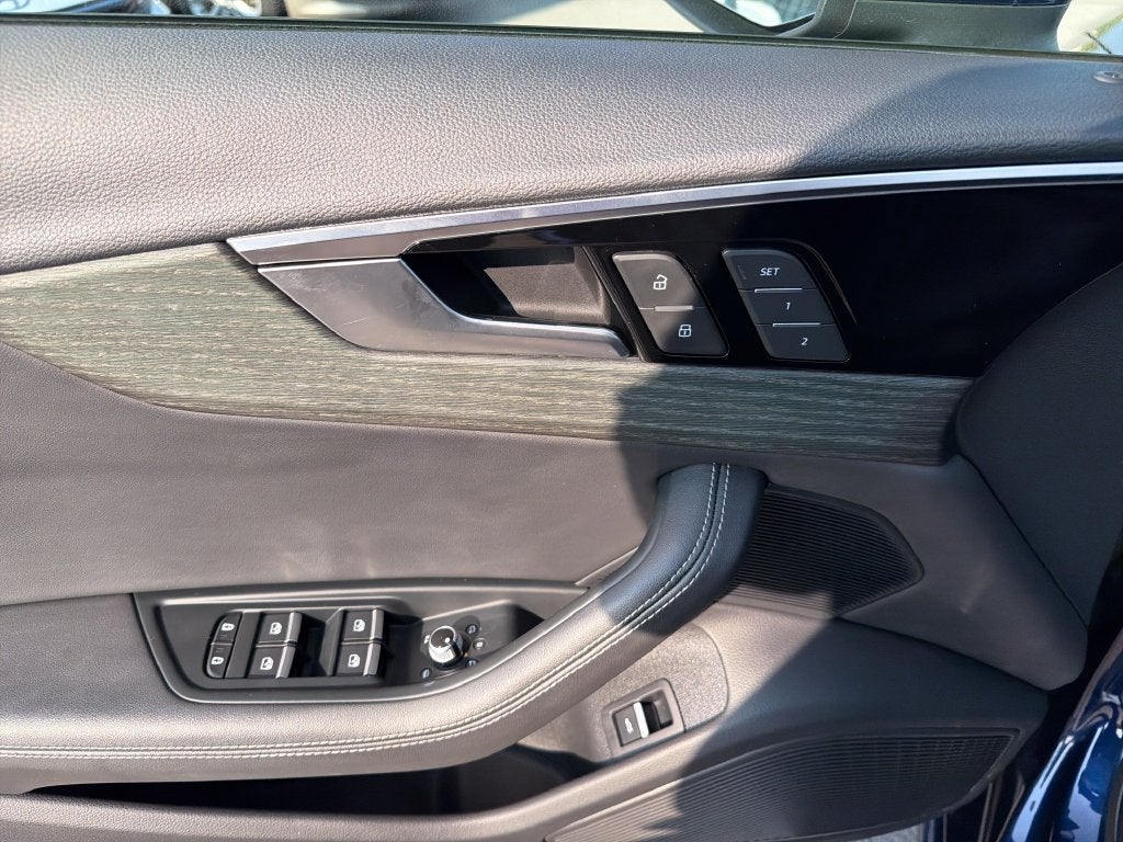 2024 Audi A4 45 S line Premium Plus quattro