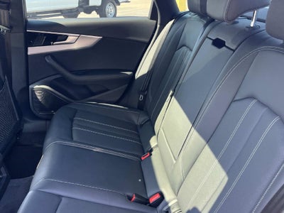 2023 Audi A4 45 S line Prestige quattro