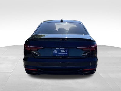 2023 Audi A4 45 S line Prestige quattro