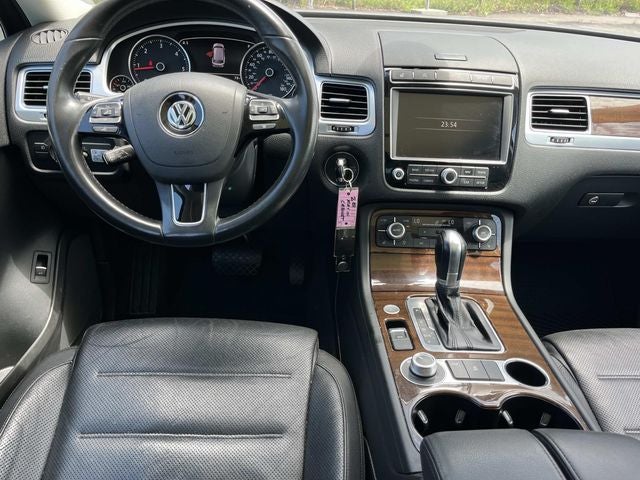 2016 Volkswagen Touareg V6 TDI Lux