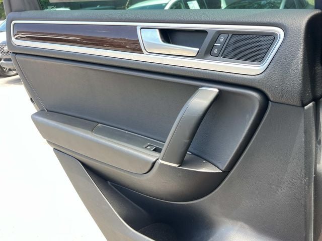 2016 Volkswagen Touareg V6 TDI Lux