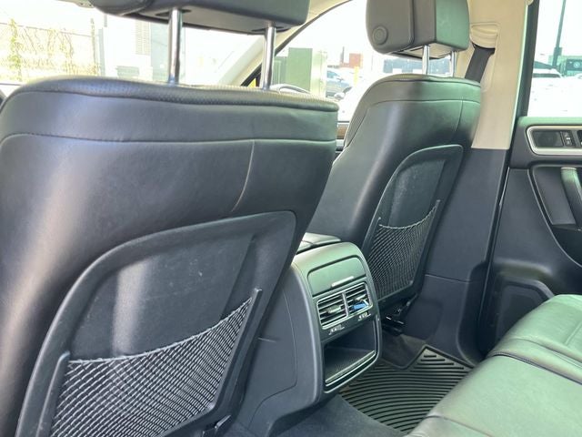 2016 Volkswagen Touareg V6 TDI Lux