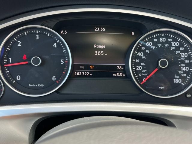 2016 Volkswagen Touareg V6 TDI Lux