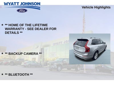 2016 Volvo XC90 T6 Momentum