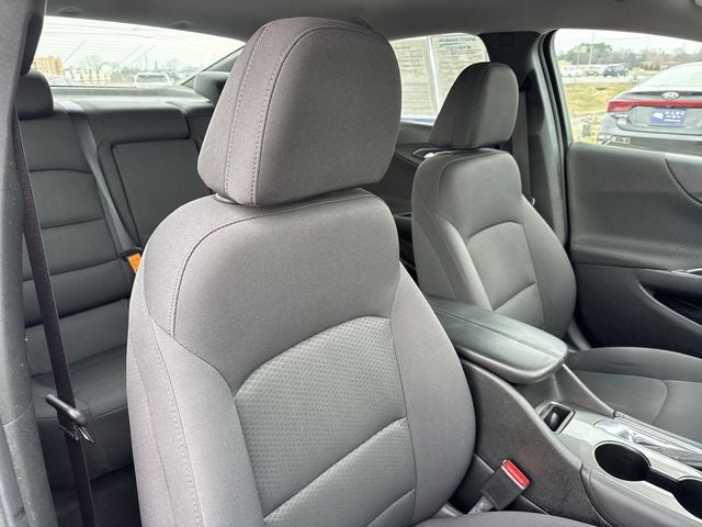 2017 Chevrolet Malibu LT 1LT