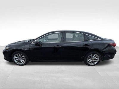 2022 Toyota Avalon XLE