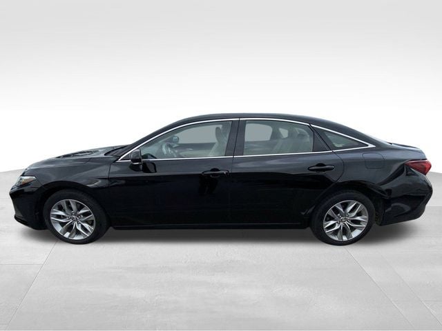 2022 Toyota Avalon XLE