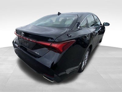 2022 Toyota Avalon XLE