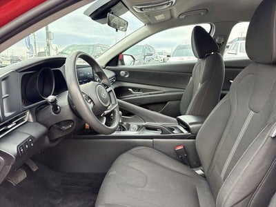 2021 Hyundai Elantra SE