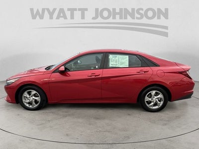 2021 Hyundai Elantra SE