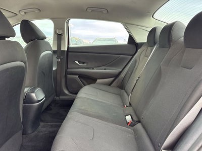 2021 Hyundai Elantra SE