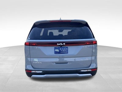 2024 Kia Carnival EX